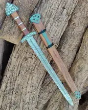 Hand Forged Damascus Steel Viking Sword Razor Sharp Battle Ready Medieval Sword