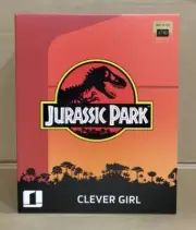 Iron Studios Clever Girl Deluxe Art Scale 1/10 Statue - Jurassic Park