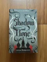Shadow & Bone / Siege Storm UK ARC Leigh Bardugo advance uncorrected proof copy