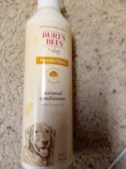 Burts Bees Oatmeal Conditioner with Coconut Oil & Manuka Honey 10oz
