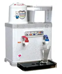 在飛比找樂天市場購物網優惠-停產 ✈皇宮電器✿ 東龍 8.7L低水位自動補水溫熱開飲機 