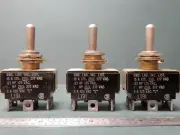 Micro Switch 512TS1-1 On-Off-On DPDT Toggle Switches Qty 3 NOS Includes Screws
