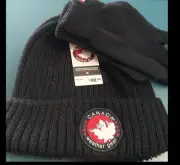 CANADA WEATHER GEAR TWO PIECE SET: HAT/GLOVES: BLACK: NEW WITH TAGS: OS
