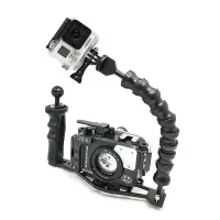在飛比找Yahoo!奇摩拍賣優惠-潛水數位相機防水殼蛇臂握把GOPRO給組合水下攝影支架