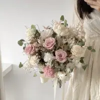 在飛比找momo購物網優惠-【Flora Flower】新娘捧花 永生新娘捧花 永生捧花