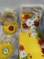 Laurie Gates Melamine Floral 16 Pc Dinner 4 Serving Place Settings Plates Bowls