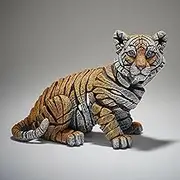 Edge Sculpture Tiger Cub Figure Stone Resin Garden & Home Decor