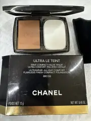 Chanel Ultra Le Teint Flawless Finish Compact Foundation - BR132 New in Box