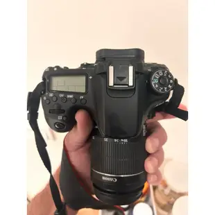 Canon 70d，caonn eos 70d 單眼數位相機，含18-55 & 50 變焦鏡頭，外觀新