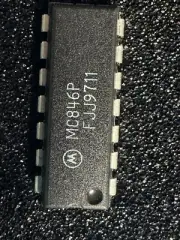 Agilent 1820-0094 MC846P Integrated Circuit Quad 2 Input NAND Gate