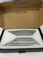 Sidemarker Built-in White LED w/Sequential Turn Signal Switchback Honda Civic