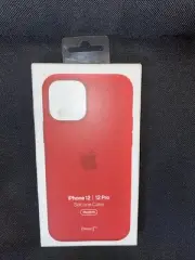 Apple Silicone Case with MagSafe for iPhone 12/12 Pro - Red
