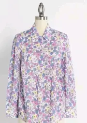 NWT Modcloth Size M Flower Patch Pleasantries Shirt White Purple Floral Cotton