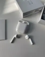 Apple AirPods 2nd Generation with Charging Case - White