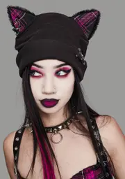 [Widow] Psycho Kitty Pierced Beanie
