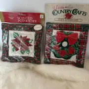 Lot 2 Vintage Cotton Quilted Christmas PotHolders Square Hot Pad 80's Country