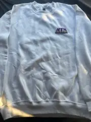 Delta Tau Delta White Crewneck w/Embroidered Letters sz Medium