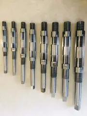 Expanding Adjustable Hand Reamer Set HV-H16 (8/A-M) (1/4"-2 7/32") (6.35-56.35mm