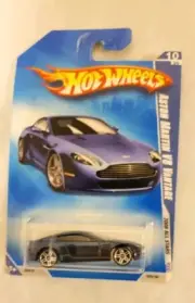 Hot Wheels Aston Vantage 2008 All Stars Aston Martin V8 Vantage G2 *Shelf Wear*