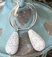 White and Gray Vintage Teardrop & Silver Lever Back Hoop Earrings. Light Weight