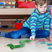 Electronic Cobra Rattlesnake Toy with Remote Control