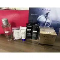 在飛比找蝦皮購物優惠-蘭蔻Lancôme旅行組（含化妝包，絕對完美修護乳霜）