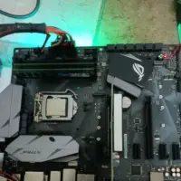 在飛比找蝦皮購物優惠-出售 華碩 STRIX B250F GAMING+i5 74