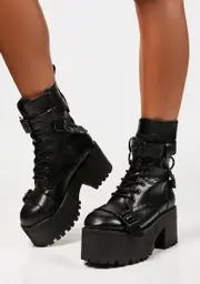 [Current Mood] Total Madhouse Platform Boots