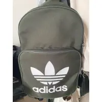 在飛比找蝦皮購物優惠-Adidas軍綠色背包