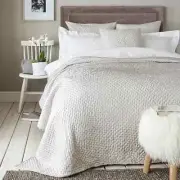 The White Company Audley Quilt Bedspread Super King Size
