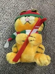NWT 1978 Garfield 9” Plush Stuffie Stuffed Christmas Ski Hat Vintage