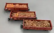 HO Märklin 46098 Three Different RIV Gondolas with Scrap Loads HO1425