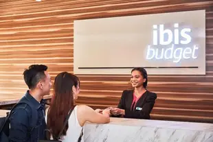 Ibis Budget Singapore Crystal