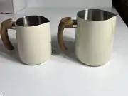 Milk Frothing Cup,Stainless Steel w/ Inner Scale And Dripless Spout.600/900 ml