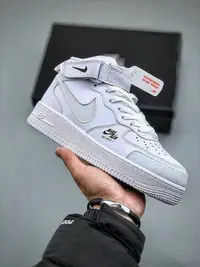 在飛比找Yahoo!奇摩拍賣優惠-Nike AF1 Air Force 1 MID Premi