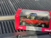 1:18 Scale ERTL Britains LIMITED EDITION 1/2500 Dodge Ram 3500 Pickup - Case IH