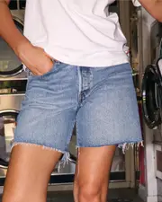 [Levi's] Levi's Women's 501 Mid Thigh Denim Shorts in Odeon Mid Blue Denim Size 28 28 Odeon Mid Blue Denim