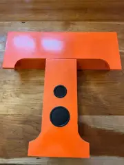Power T tailgating lamp with bluetooth speakers