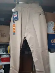 Dickies Men's Khaki Pants Taper Leg Regular Fit Size 40 X 30 NEW