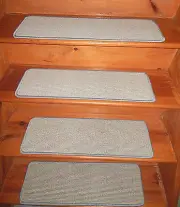 14 Step 9'' x 28'' + Landing 28'' x 31'' Tufted carpet Wool Stair Treads .