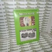 Metcalfe PN116 - N Scale - Corner Shop & Pub #PN116 Ready Cut Card Kit
