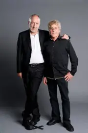 Pete Townshend Roger Daltrey of The Who backstage during the C/R R- Old Photo 1