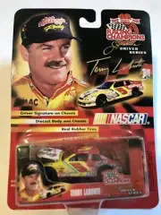 Racing Champions 1999 Terry Labonte #5 Corn Flakes Diecast 1:64 Opening Hood