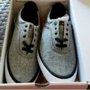 Globe Men's Sprout Sneakers size 8