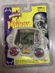 Vintage New Tiger Electronics Universal Studios Monsters The Mummy Handheld Game