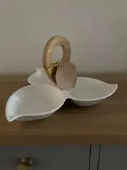 Brandani Appetizer Set Plate Porcelain Bamboo Handle Off-White 3 Sections