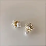 Ear Studs Stud Earrings Round Pearl Ladies Classic Vintage Shell Flower Pearl Ball Earrings Elegant Jewelry for Women Ear Stud