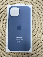 GENUINE Apple Silicone Case w/ Magsafe iPhone 15 - Winter Blue NEW SEALED