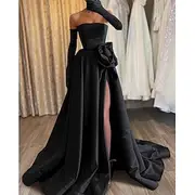 A-Line Evening Gown Elegant Black Dress Carnival Formal Floor Length Sleeveless Strapless Satin with Appliques 2024