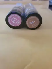 2 Revlon Super Lustrous Matte Lipstick #013 #041